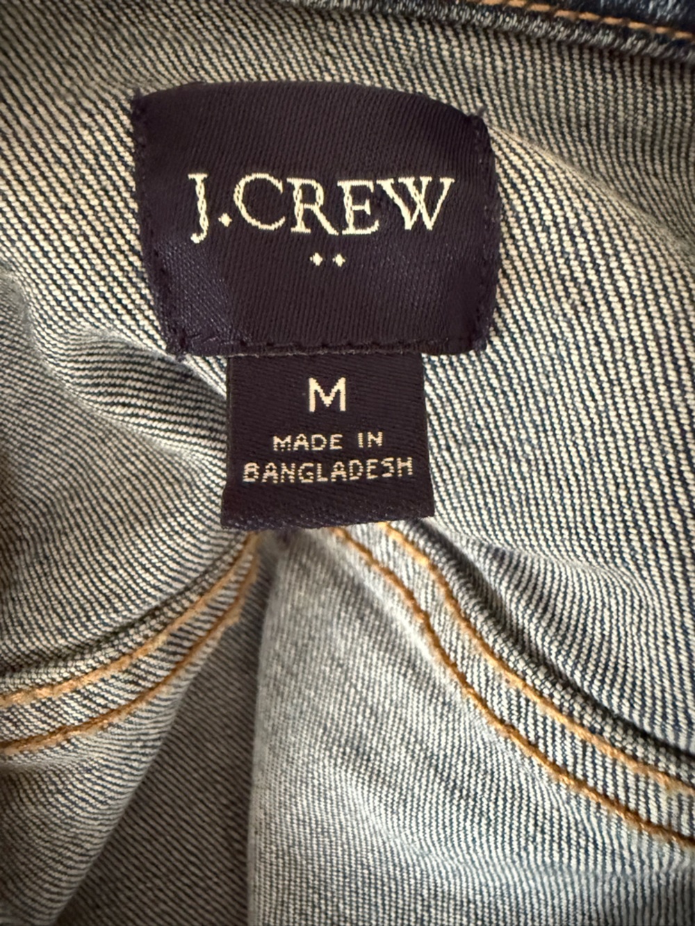 J CREW Womens Denim Classic Jean Jacket Blue Size Medium Timeless Trucker Jacket - Picture 7 of 15